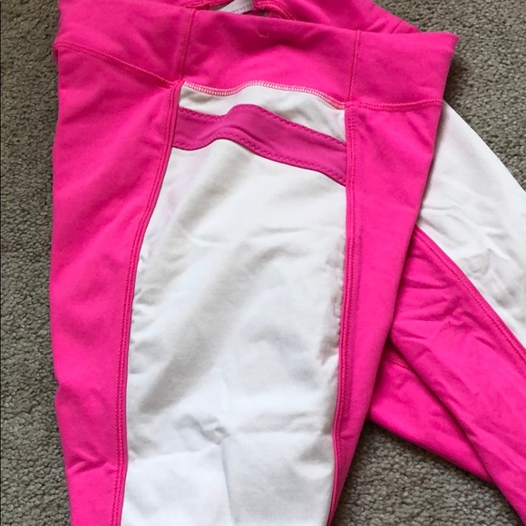 Lululemon Pink Spandex Crop Pants. Size 6 - Picture 8 of 8